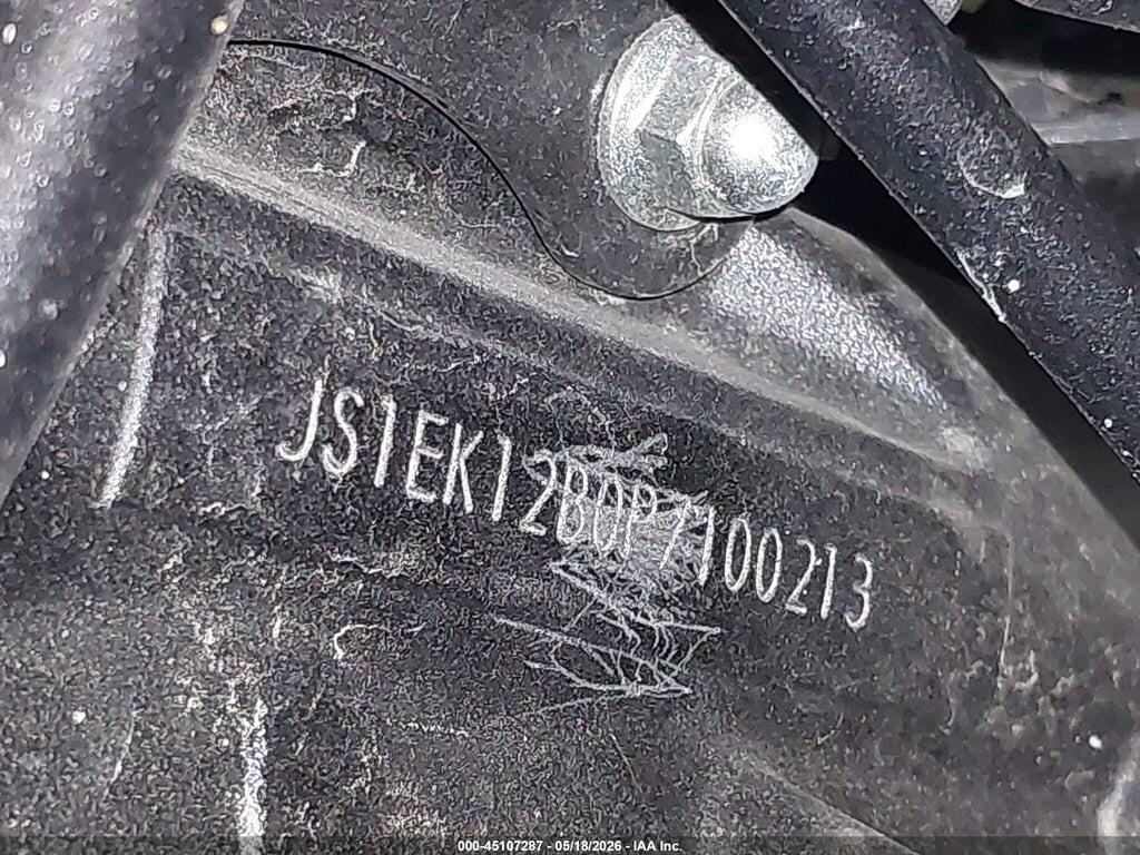 JS1EK12B0P7100213 2023 SUZUKI GSX1000 photo no. 10