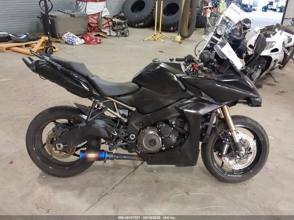 JS1EK12B0P7100213 2023 SUZUKI GSX1000 photo no. 11
