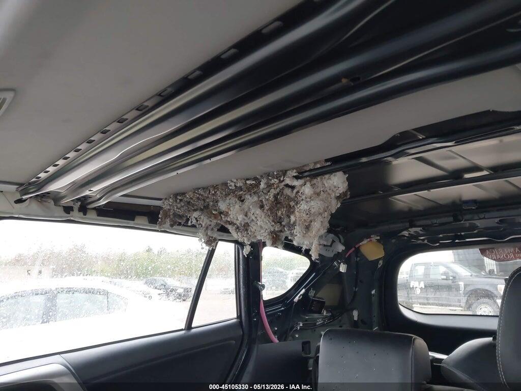 JTMDFREV8HD217924 2017 TOYOTA RAV4 photo no. 6