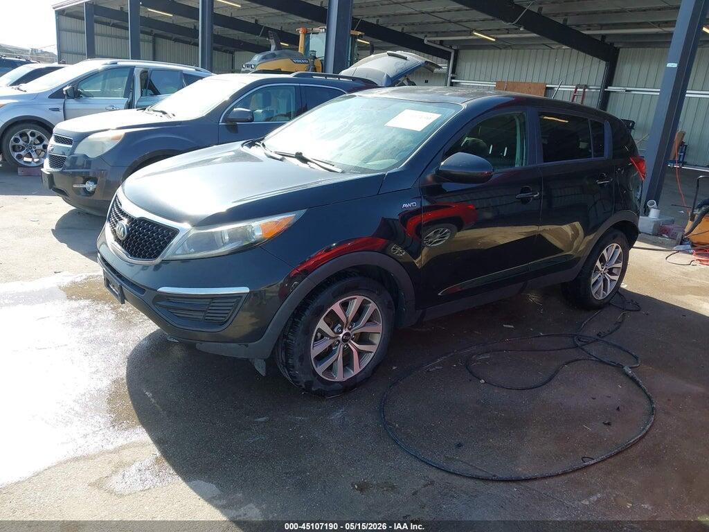 KNDPBCAC6G7869058 2016 KIA SPORTAGE photo no. 2