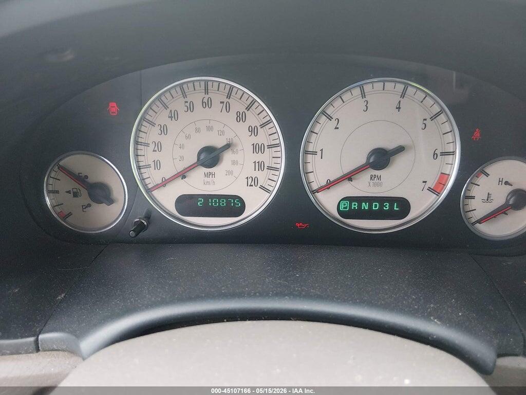 2C8GP64L63R263197 2003 CHRYSLER TOWN & COUNTRY photo no. 7