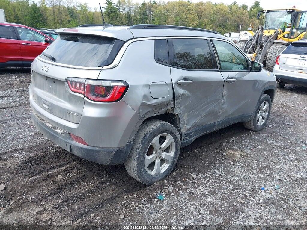 3C4NJDBB2KT670308 2019 JEEP COMPASS photo no. 4