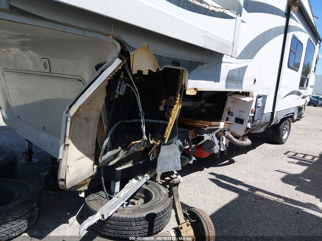 4YDF29925BA510609 2011 KEYSTONE RV OTHER photo no. 6