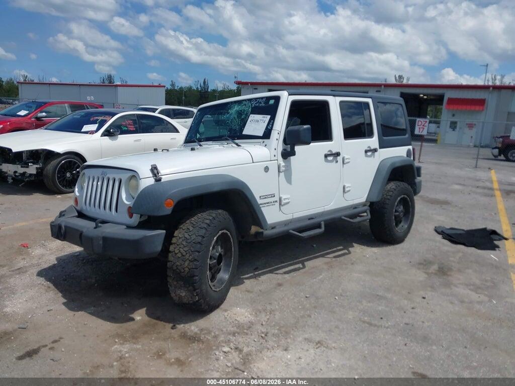 1C4HJWDG8DL672838 2013 JEEP WRANGLER UNLIMITED photo no. 2