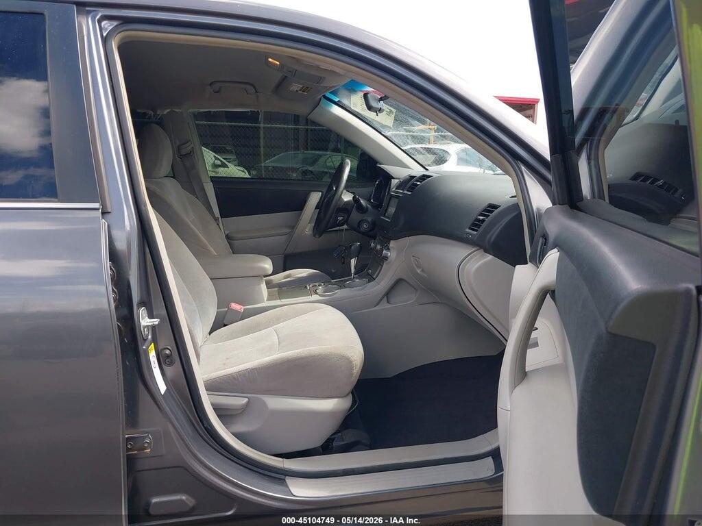 5TDZA3EH2BS008606 2011 TOYOTA HIGHLANDER photo no. 5