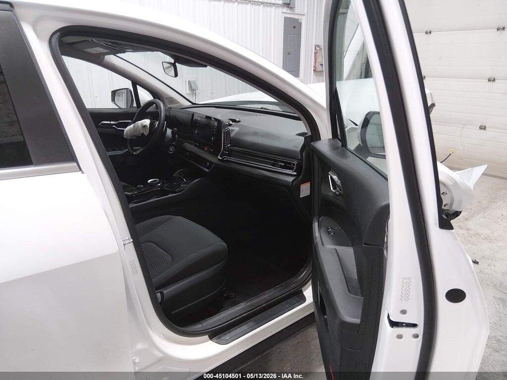 KNDPUCAG9P7058139 2023 KIA SPORTAGE HYBRID photo no. 5