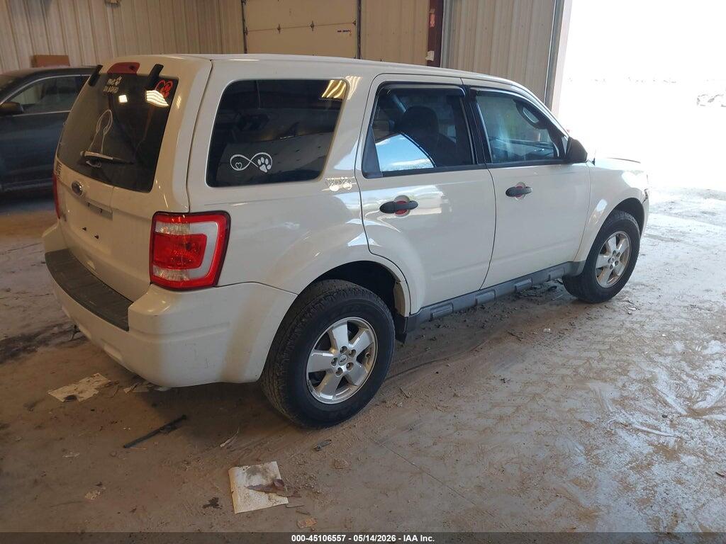 1FMCU0C74BKB78801 2011 FORD ESCAPE photo no. 4