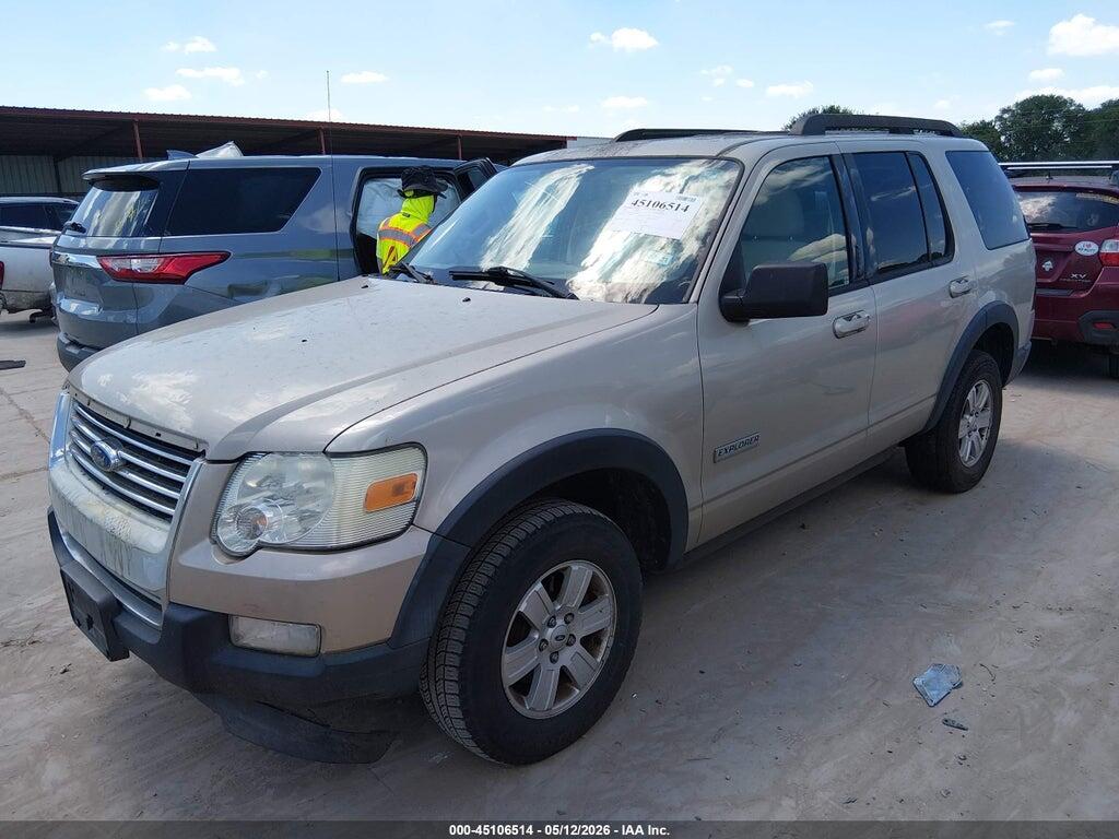 1FMEU63E07UB04460 2007 FORD EXPLORER photo no. 2