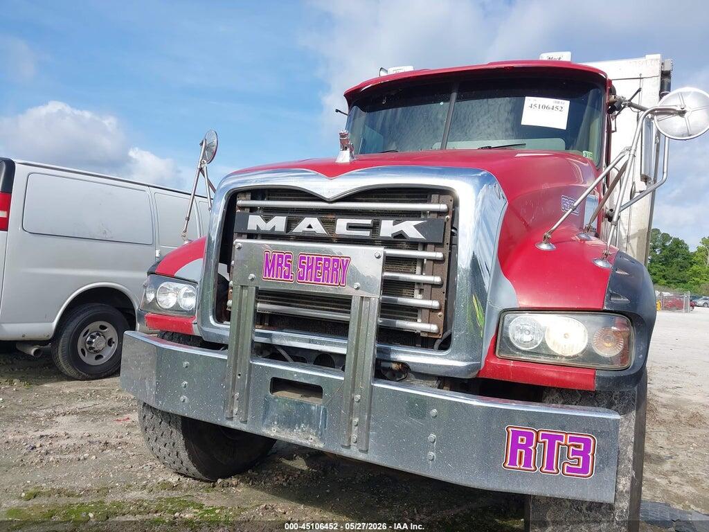 1M2AX07C48M002995 2008 MACK 700 photo no. 12