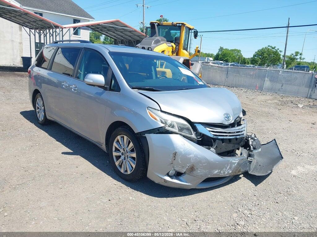 5TDYK3DCXFS550136 2015 TOYOTA SIENNA photo no. 1