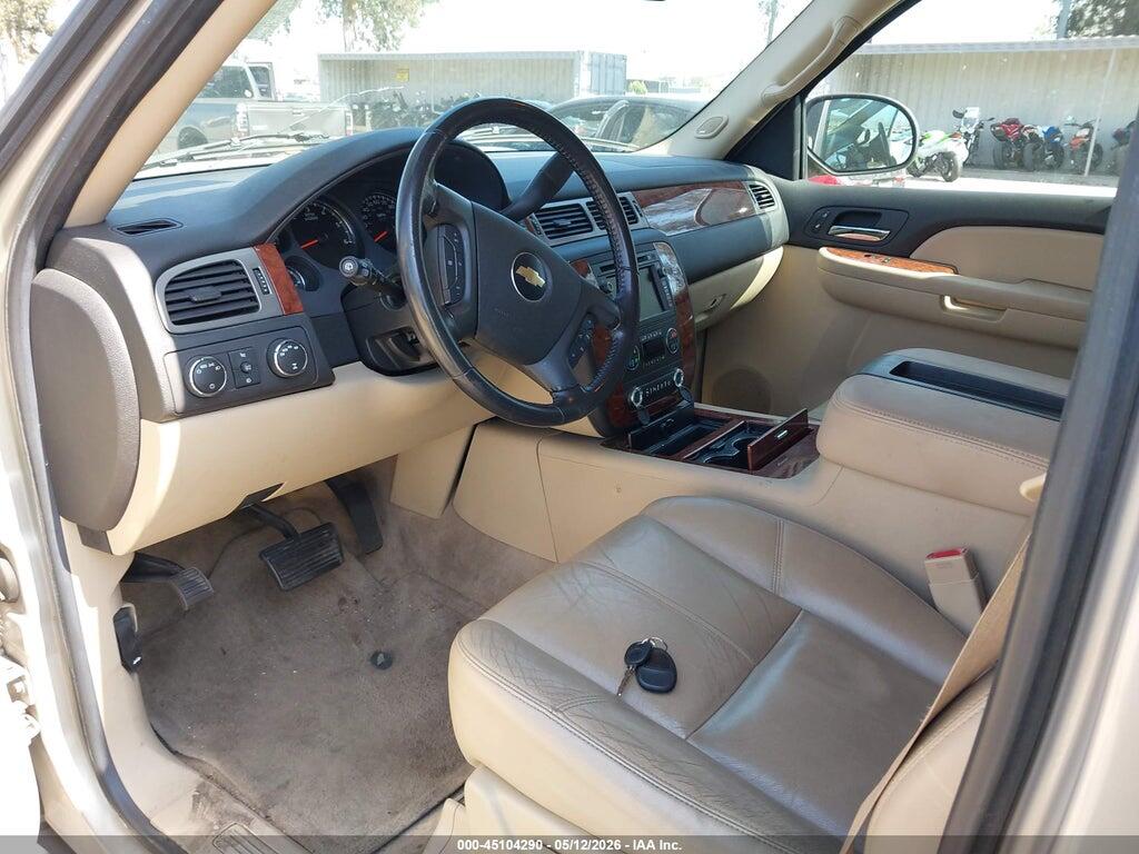 1GNFK13068R160100 2008 CHEVROLET TAHOE photo no. 5