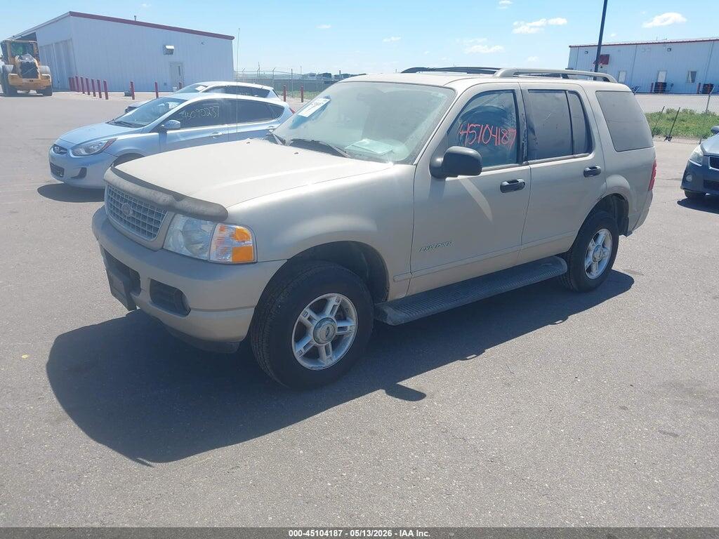 1FMDU83K84ZA37649 2004 FORD EXPLORER photo no. 2