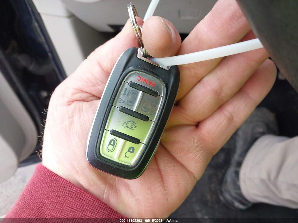 2C4RC1DG8HR610502 2017 CHRYSLER PACIFICA photo no. 11