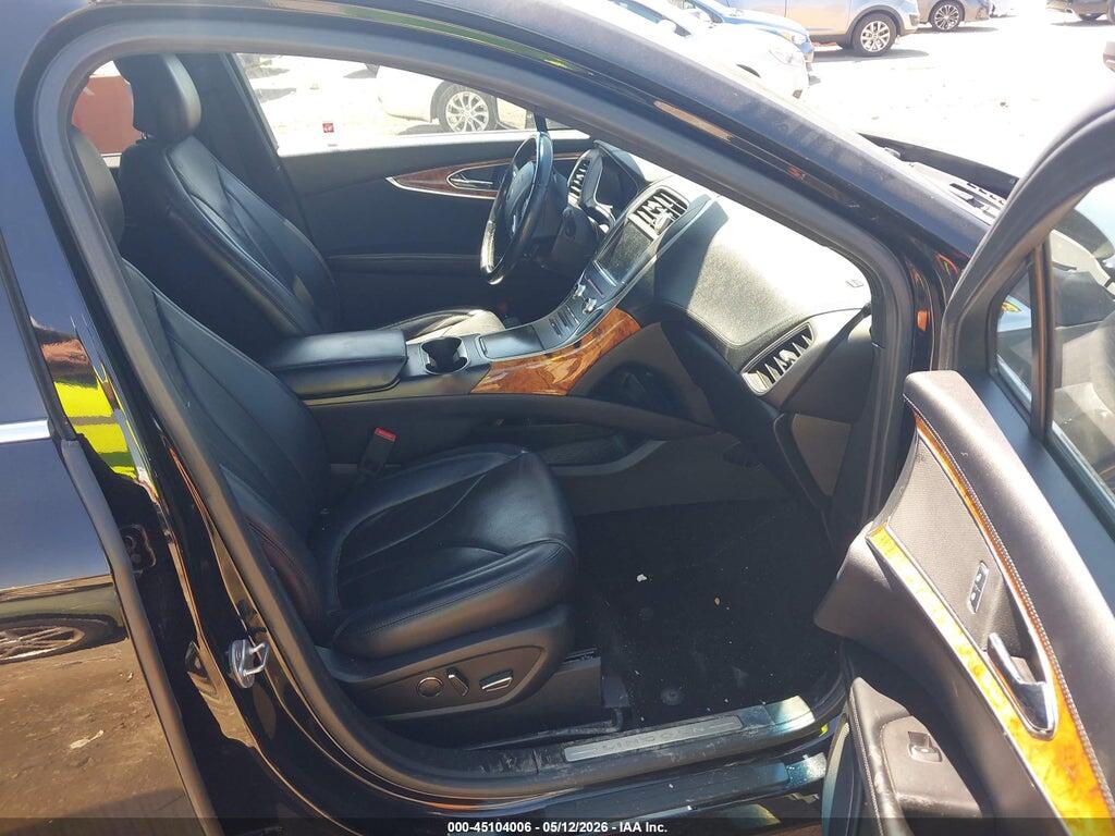 2LMPJ8LP1JBL13805 2018 LINCOLN MKX photo no. 5