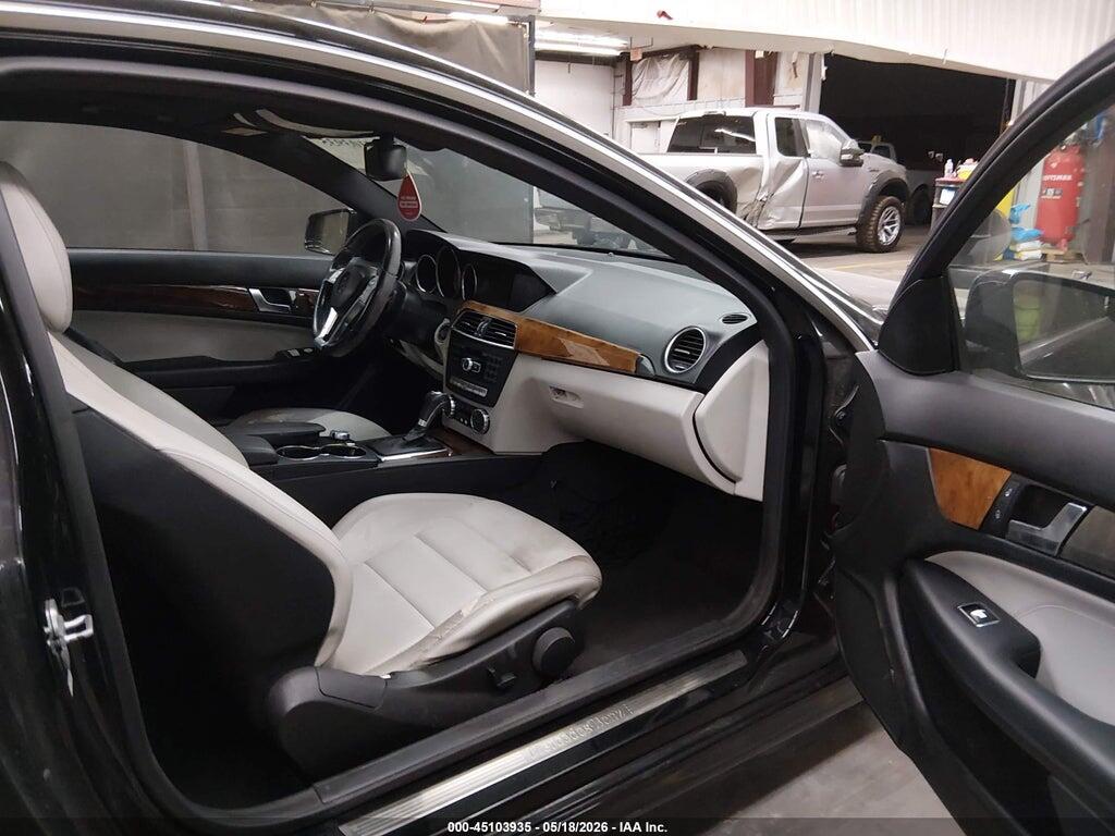 WDDGJ4HB6CF911675 2012 MERCEDES-BENZ C 250 photo no. 5