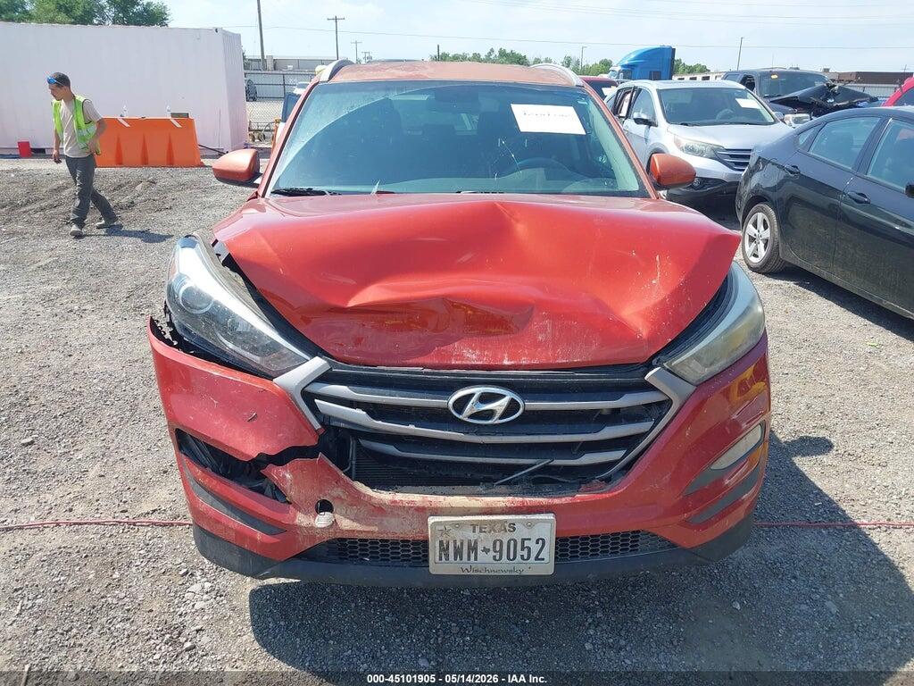 KM8J33A42GU075991 2016 HYUNDAI TUCSON photo no. 6