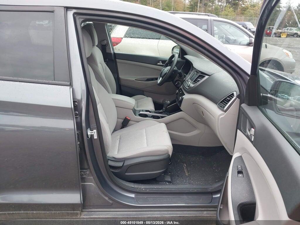 KM8J2CA48JU804537 2018 HYUNDAI TUCSON photo no. 5