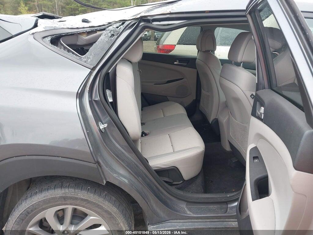 KM8J2CA48JU804537 2018 HYUNDAI TUCSON photo no. 8