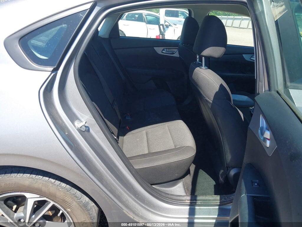 3KPF24AD0RE772550 2024 KIA FORTE photo no. 8