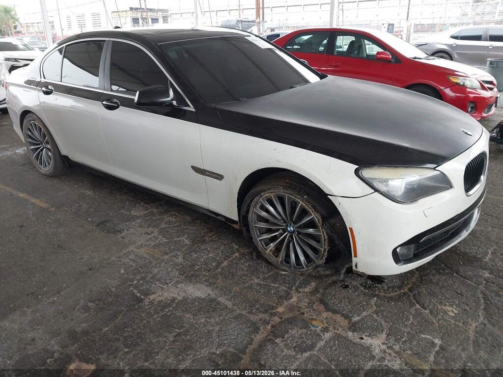 WBAKA4C56BC392095 2011 BMW 740I photo no. 1