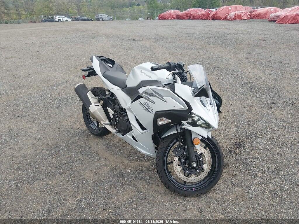 ML5EXGH10SDA47903 2025 KAWASAKI EX500 photo no. 1