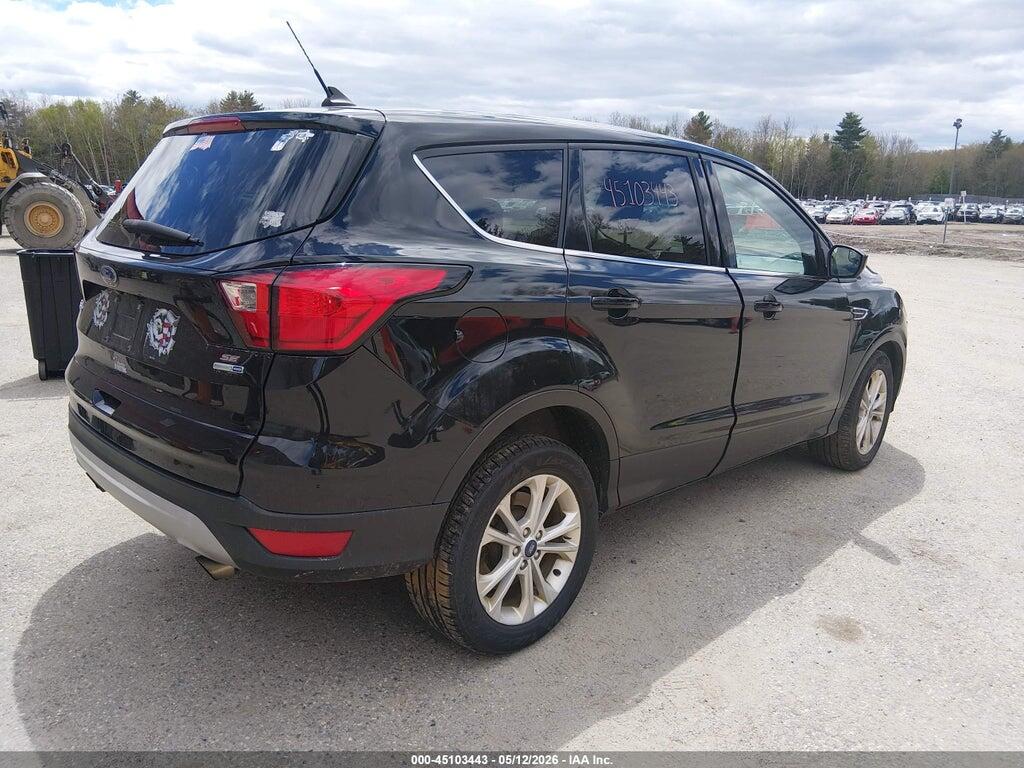 1FMCU9GD2KUB17858 2019 FORD ESCAPE photo no. 4