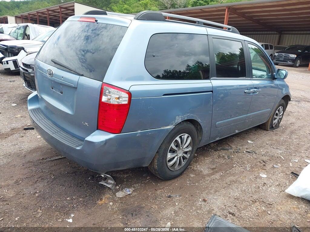 KNDMB233286225638 2008 KIA SEDONA photo no. 4