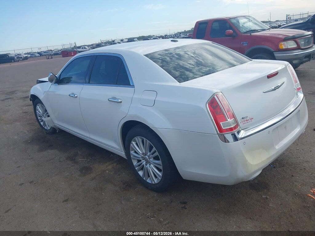 2C3CCAKG3EH285319 2014 CHRYSLER 300C photo no. 3