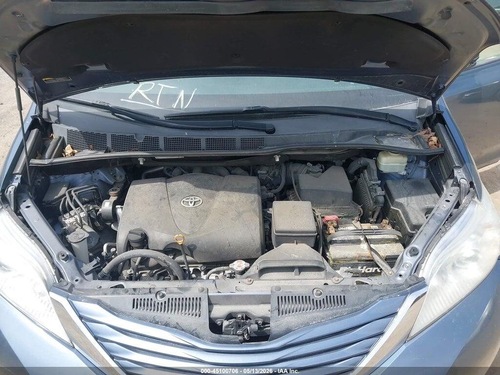 5TDKZ3DC8HS829833 2017 TOYOTA SIENNA photo no. 10