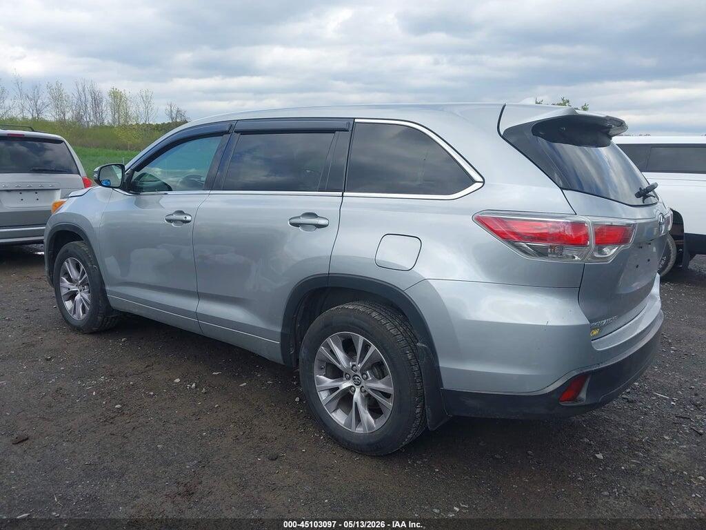 5TDBKRFH2GS274635 2016 TOYOTA HIGHLANDER photo no. 3