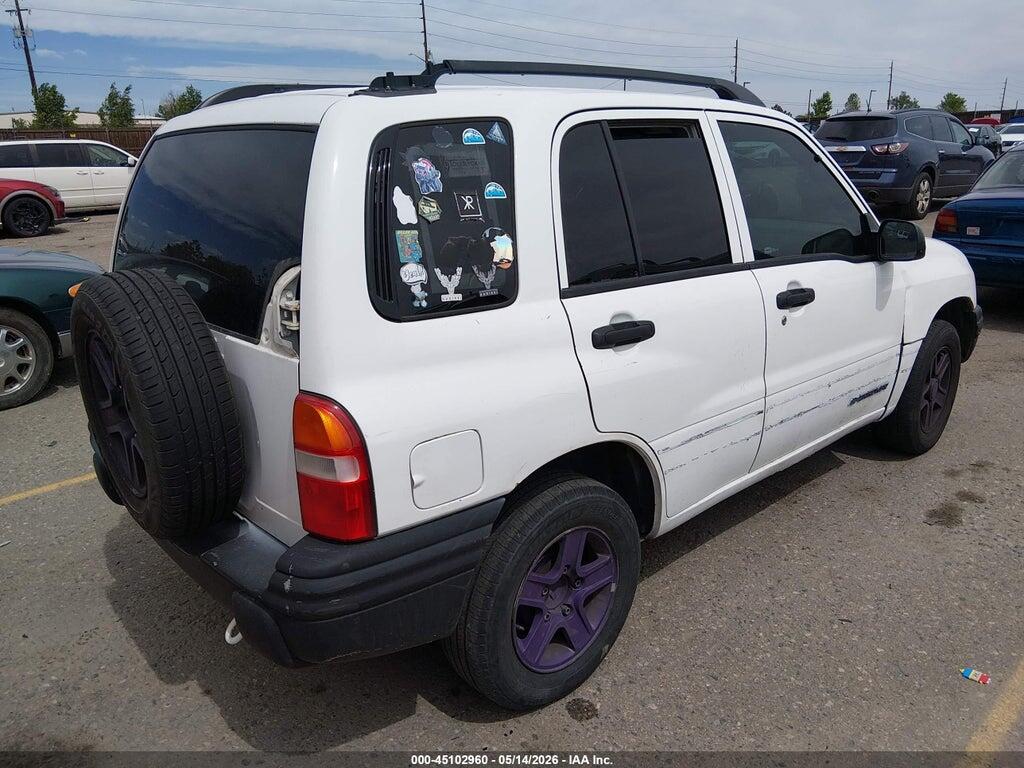 2CNBE13C336950852 2003 CHEVROLET TRACKER photo no. 4