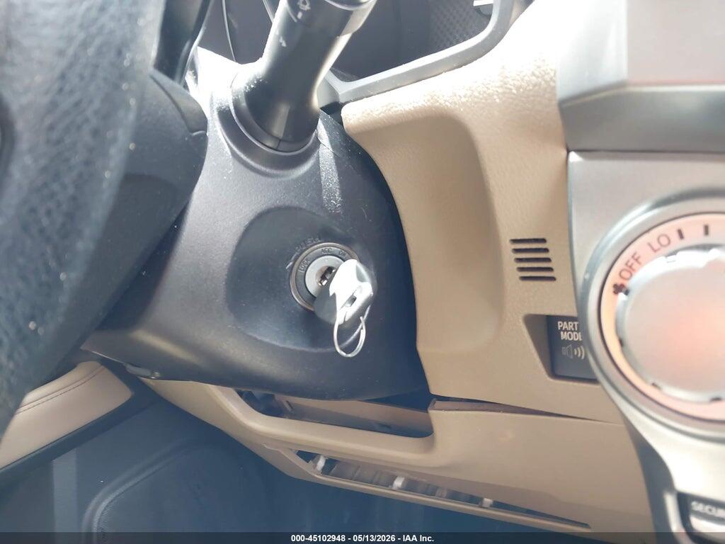 JTEZU5JR0B5030428 2011 TOYOTA 4RUNNER photo no. 11