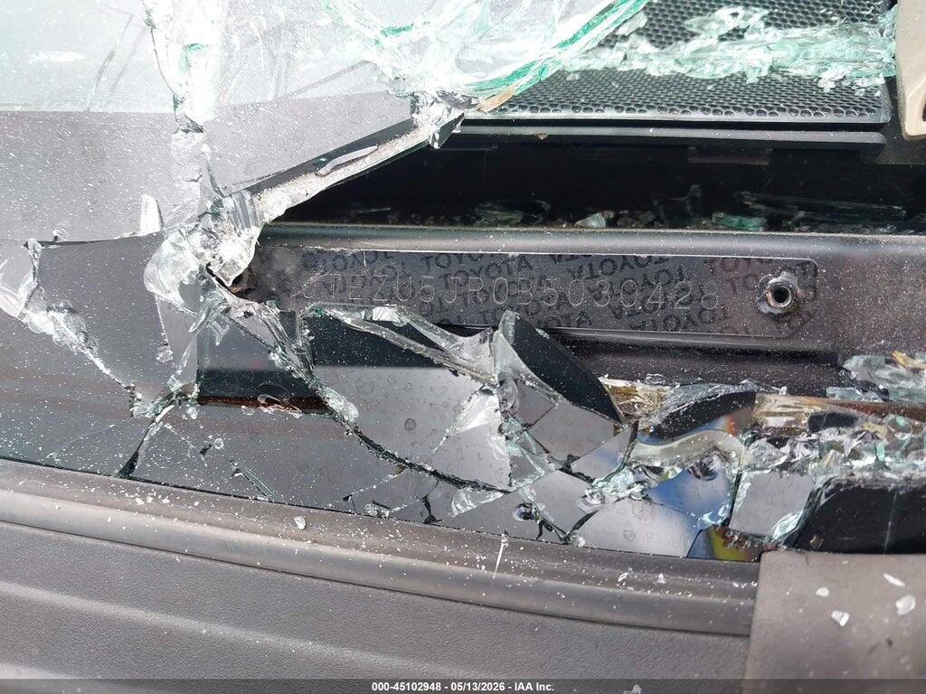 JTEZU5JR0B5030428 2011 TOYOTA 4RUNNER photo no. 9
