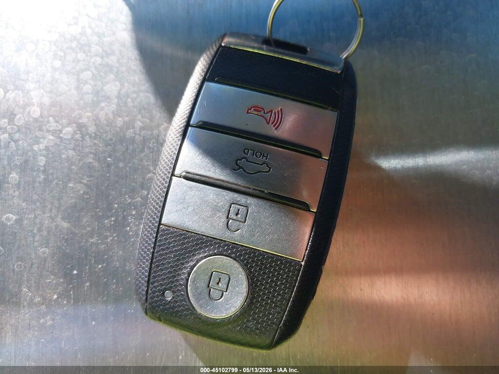 KNAGV4LD3J5023070 2018 KIA OPTIMA PLUG-IN HYBRID photo no. 11
