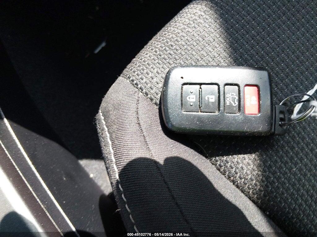 JTMRFREV2JJ178034 2018 TOYOTA RAV4 photo no. 11