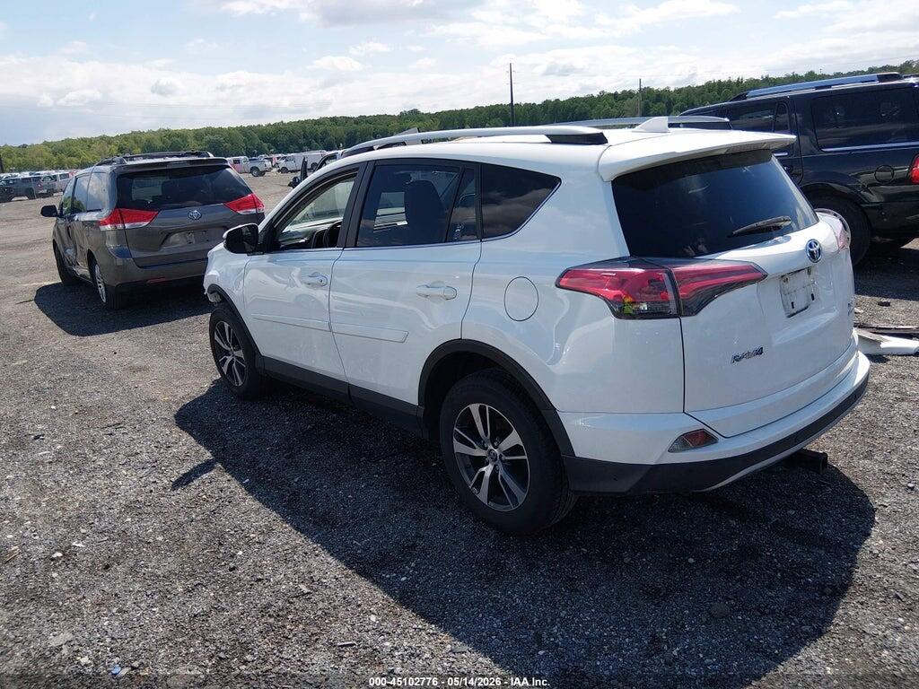 JTMRFREV2JJ178034 2018 TOYOTA RAV4 photo no. 3