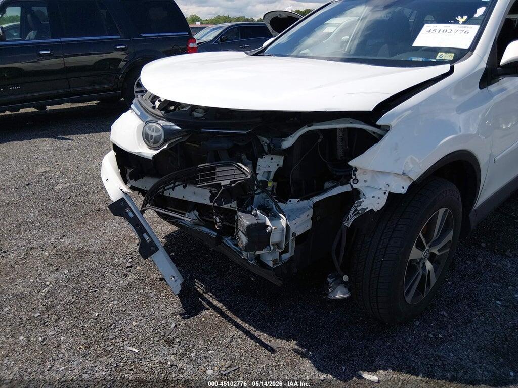 JTMRFREV2JJ178034 2018 TOYOTA RAV4 photo no. 6