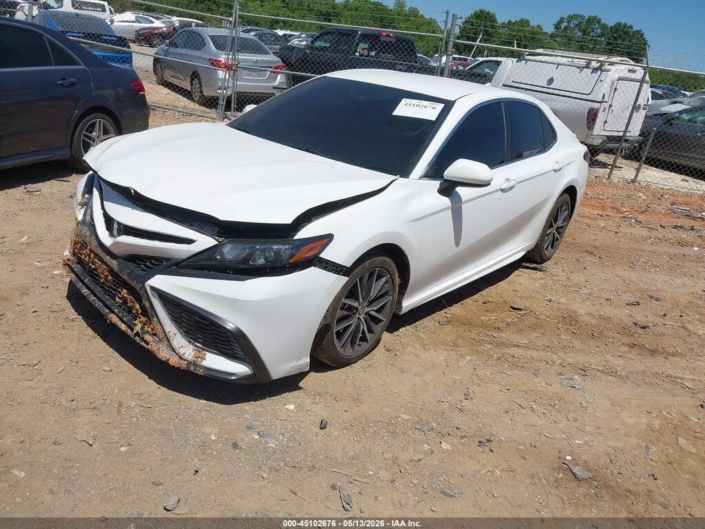 4T1G11AK1MU428106 2021 TOYOTA CAMRY photo no. 2