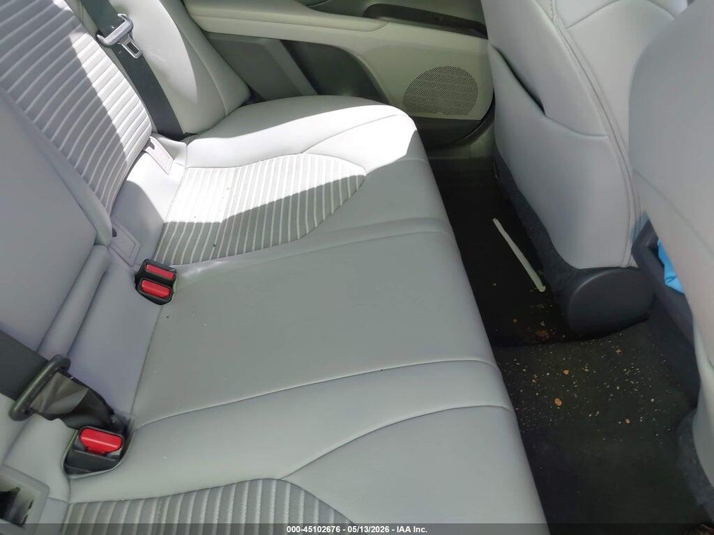 4T1G11AK1MU428106 2021 TOYOTA CAMRY photo no. 8