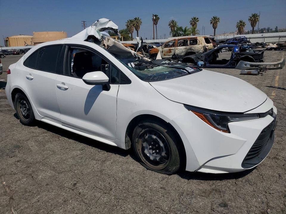 2023 TOYOTA COROLLA LE — Фото 4 из 12