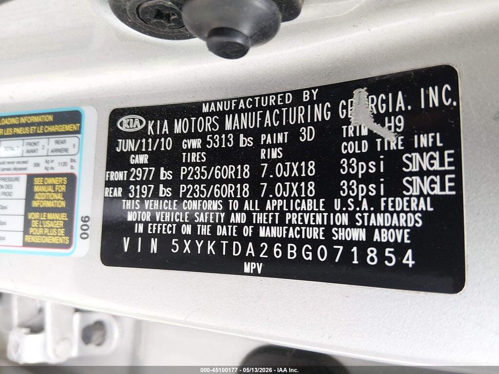 5XYKTDA26BG071854 2011 KIA SORENTO photo no. 9