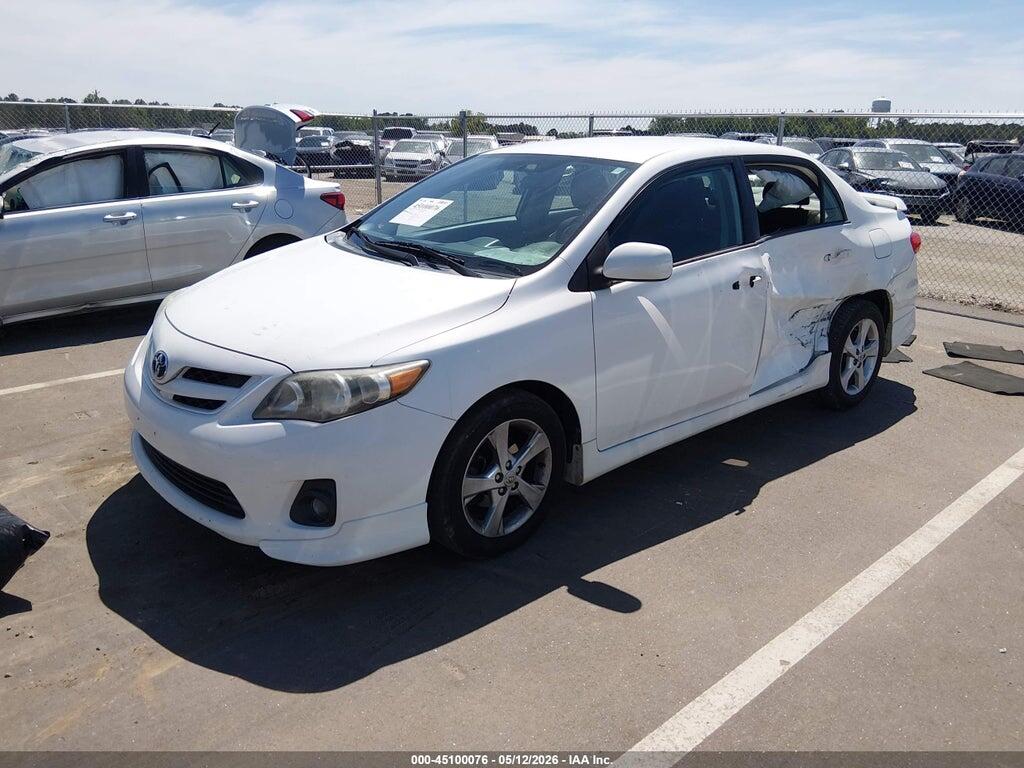 2T1BU4EE0CC900545 2012 TOYOTA COROLLA photo no. 2