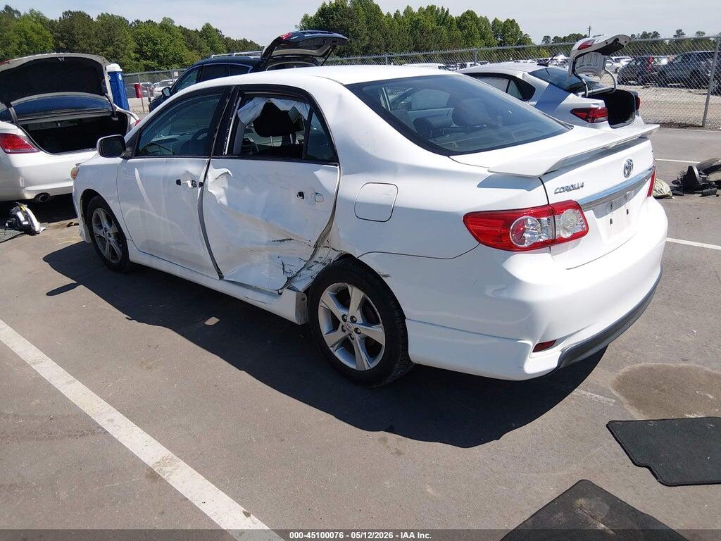 2T1BU4EE0CC900545 2012 TOYOTA COROLLA photo no. 3