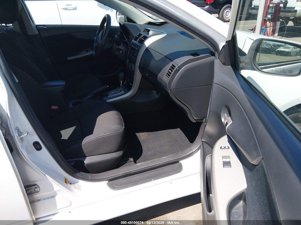 2T1BU4EE0CC900545 2012 TOYOTA COROLLA photo no. 5