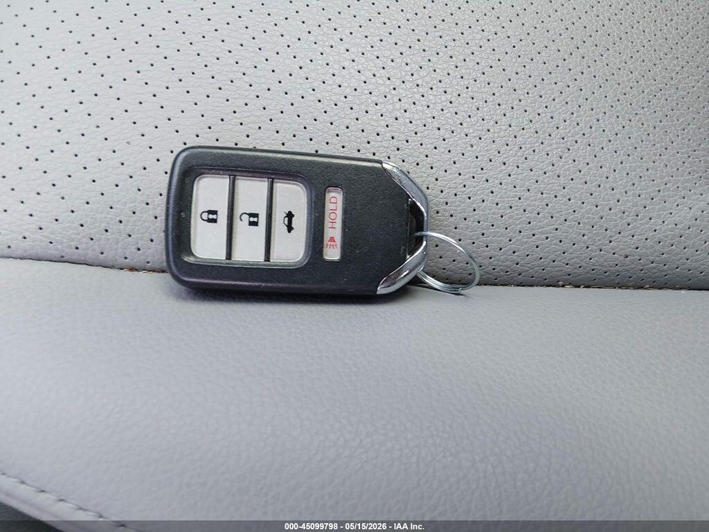 1HGCR2F81DA097660 2013 HONDA ACCORD photo no. 11