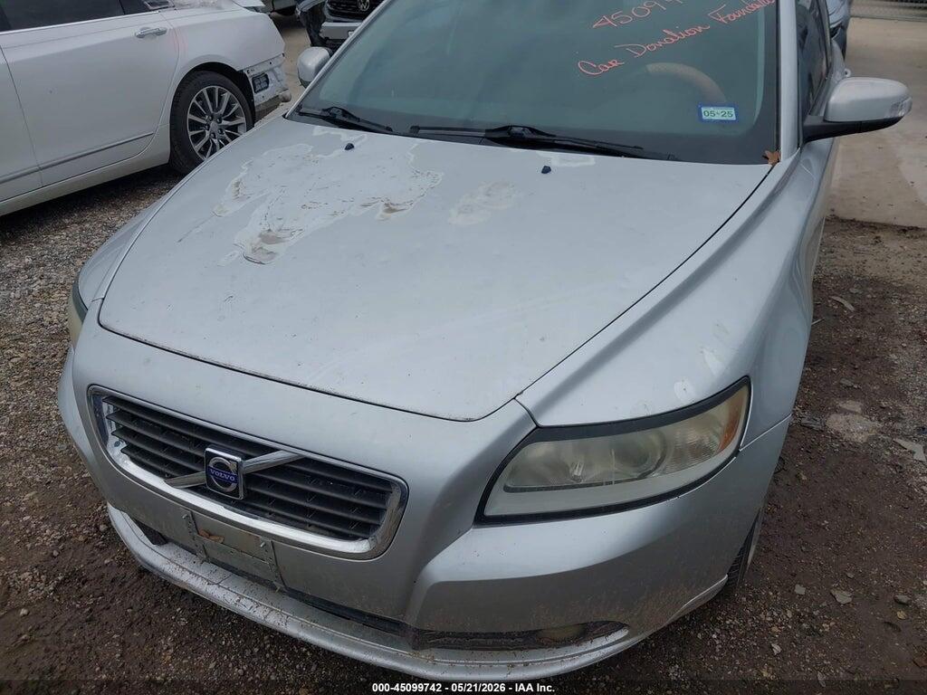 YV1382MS7A2501240 2010 VOLVO S40 photo no. 6