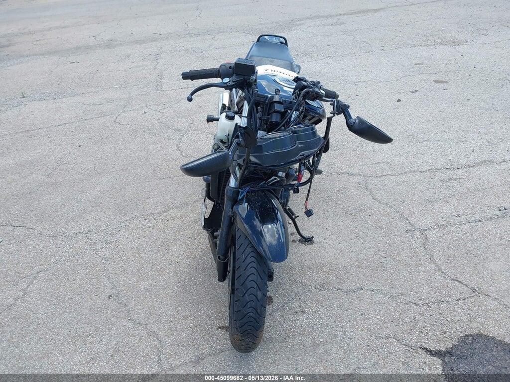 JKAEXVD105A093213 2005 KAWASAKI EX500 photo no. 5