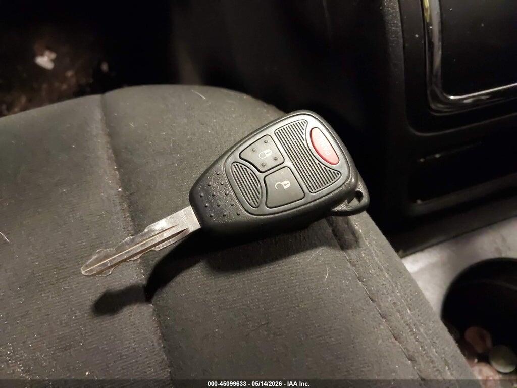 1C4NJDBB7GD520465 2016 JEEP COMPASS photo no. 11