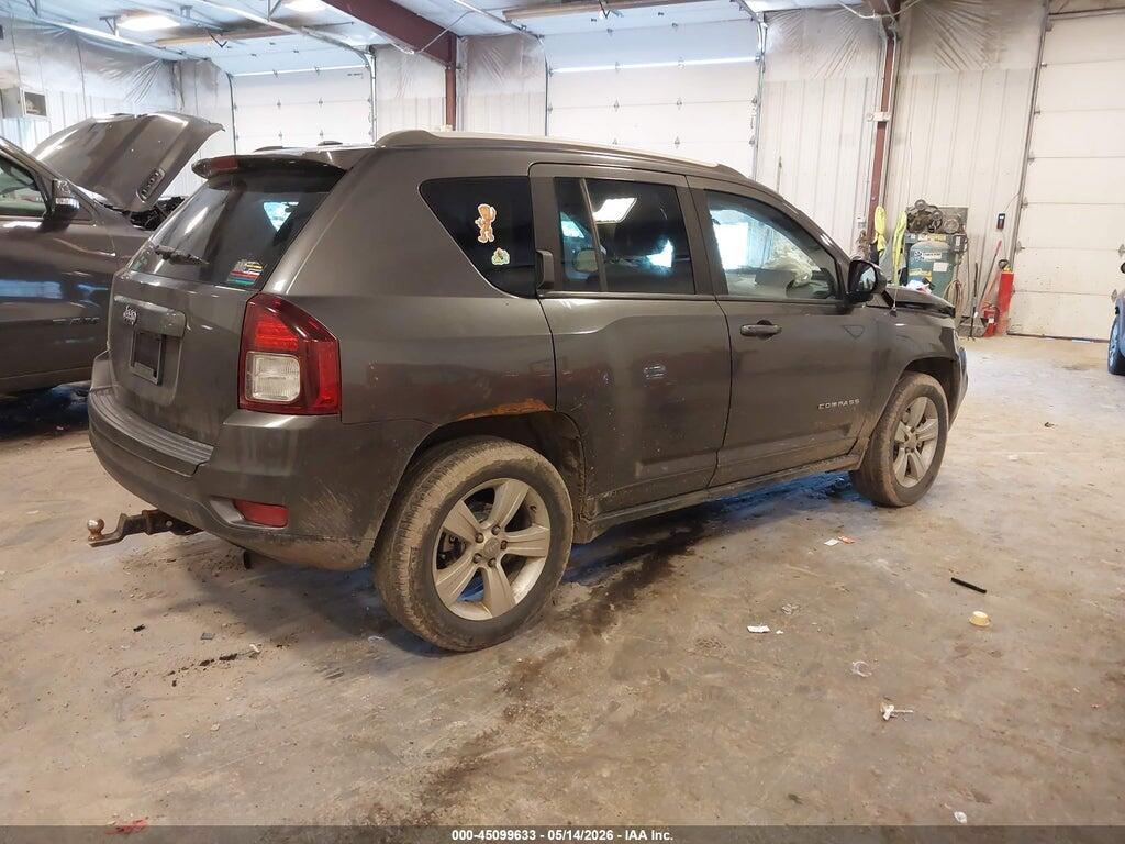 1C4NJDBB7GD520465 2016 JEEP COMPASS photo no. 4