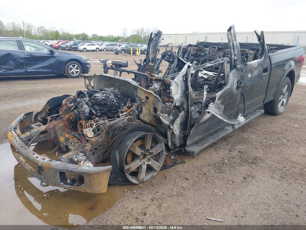 1FTFW1EG3GFB57761 2016 FORD F-150 photo no. 2